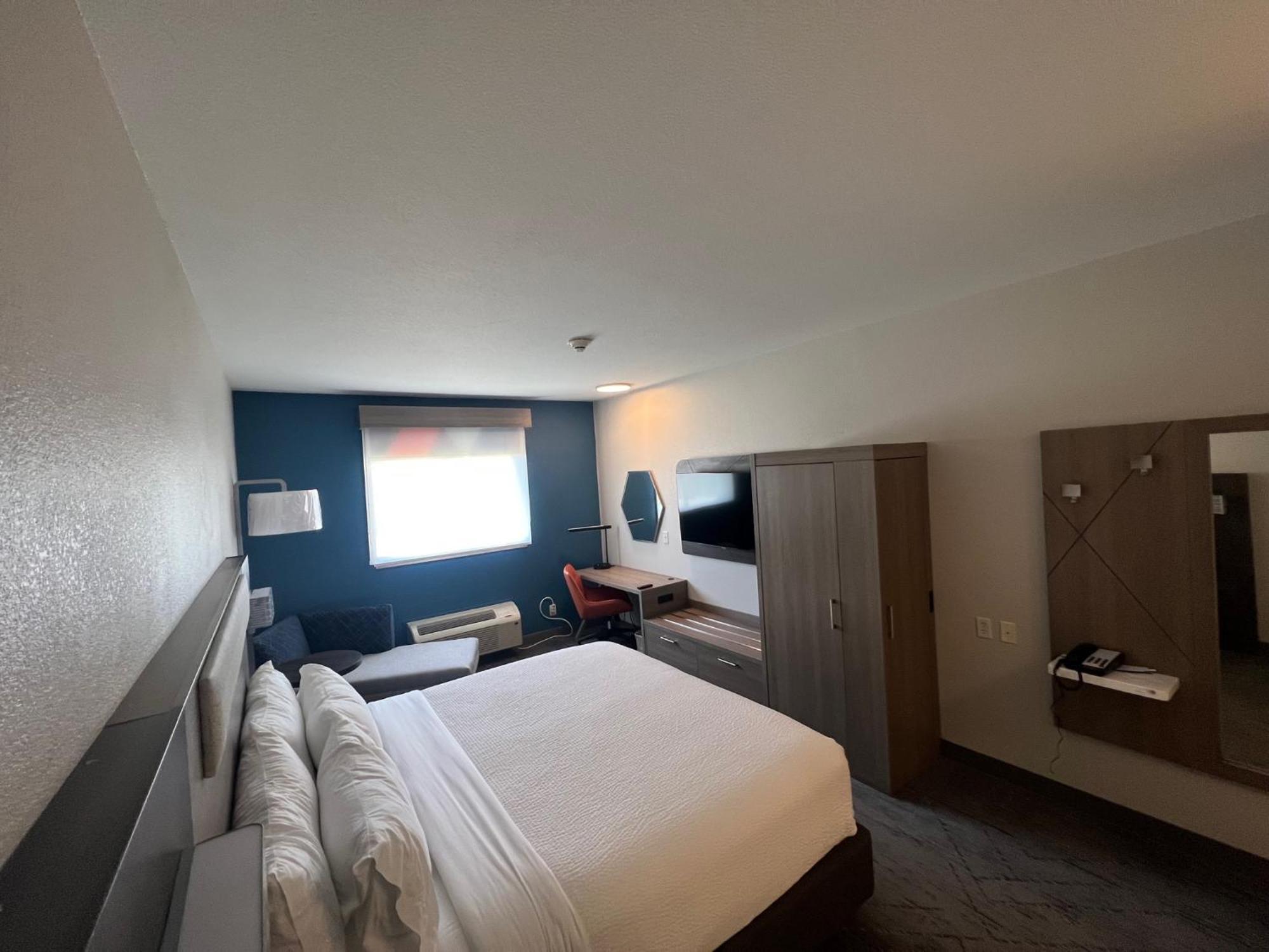 Holiday Inn Express - Wichita North - Park City By Ihg 외부 사진