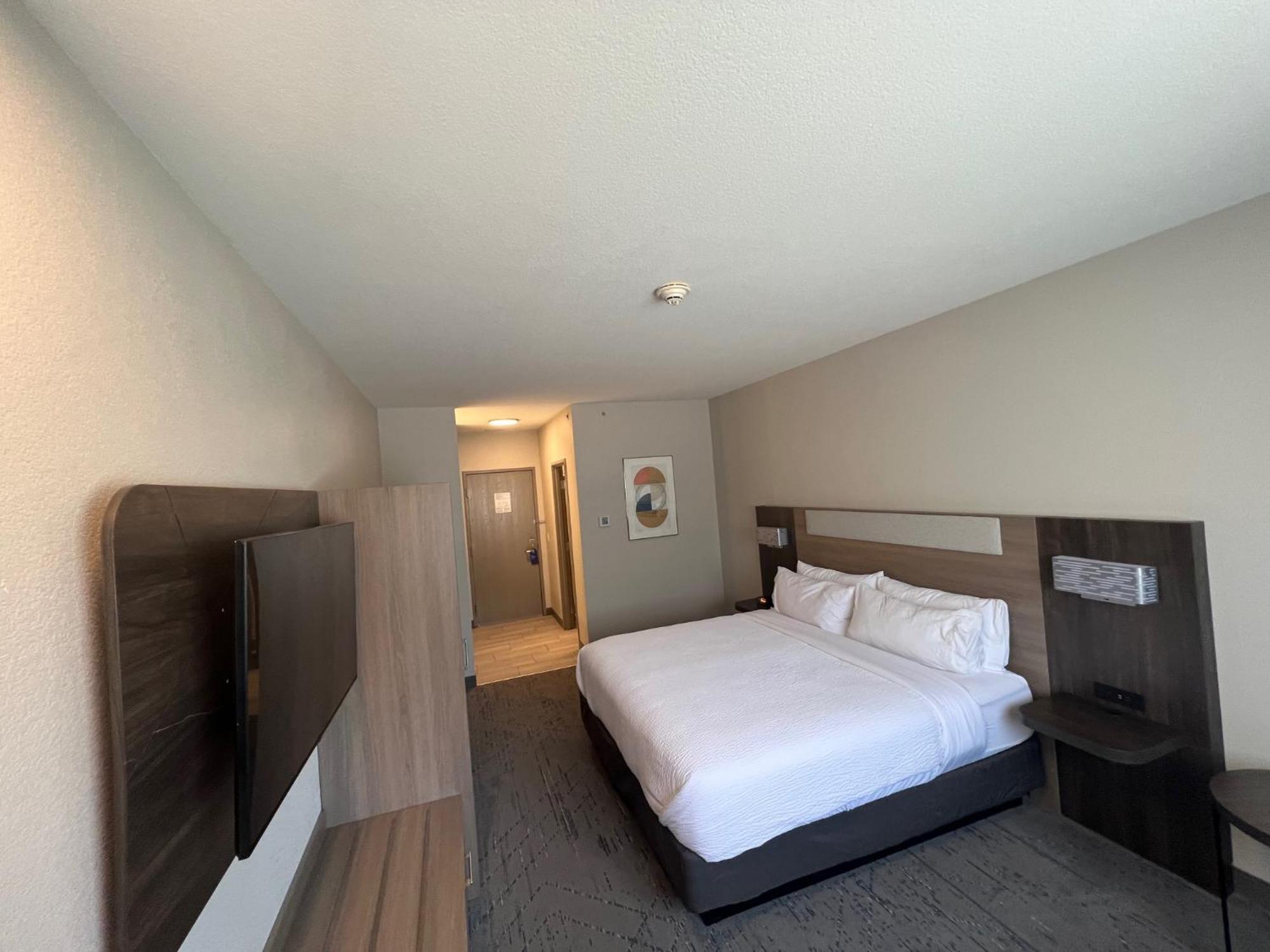 Holiday Inn Express - Wichita North - Park City By Ihg 외부 사진